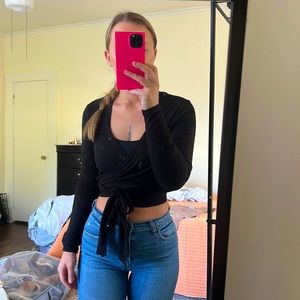 Boutique longsleeve wrap top